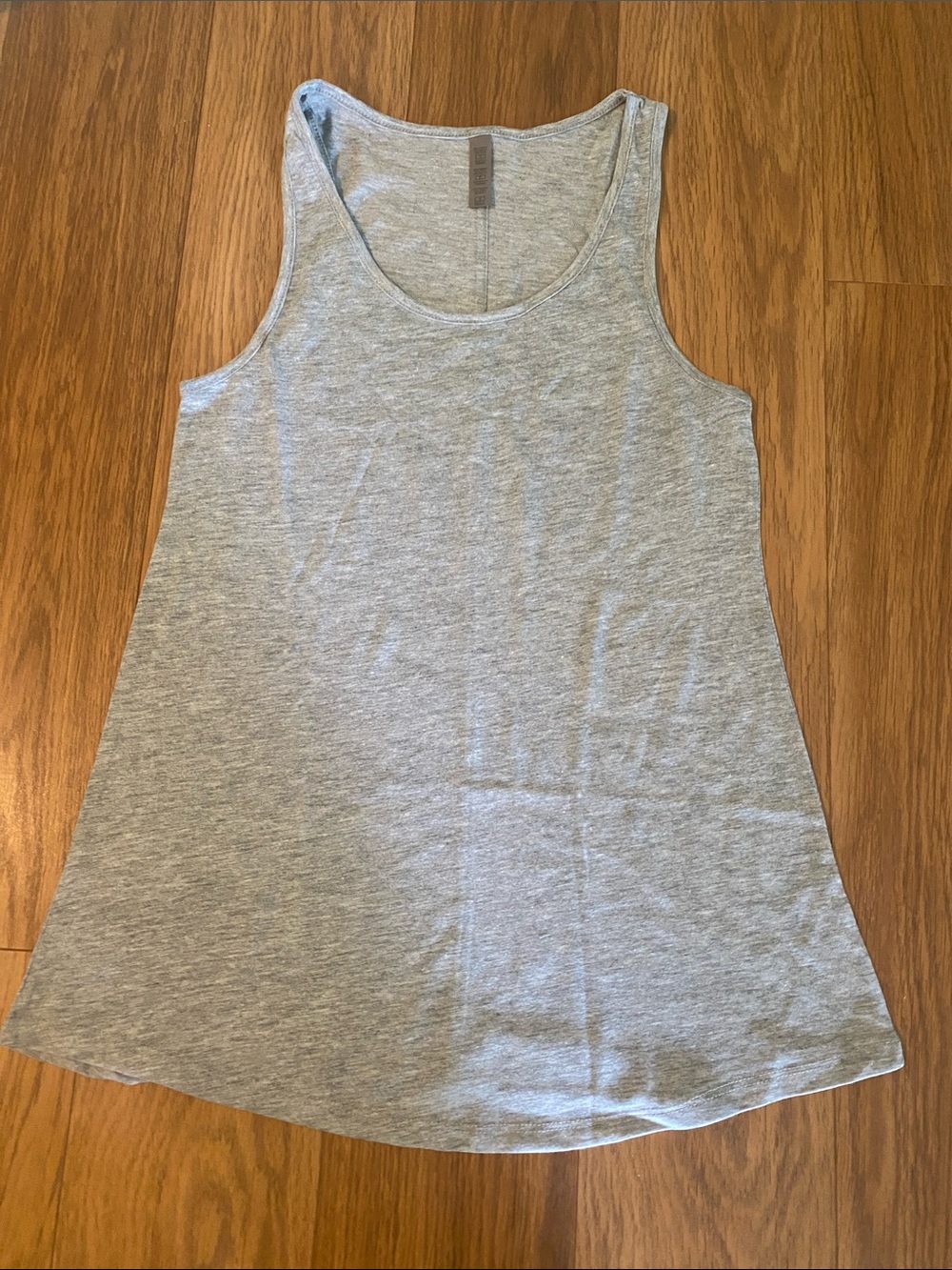 BRISCO Bands Light Gray Tank Top Women’s Size M